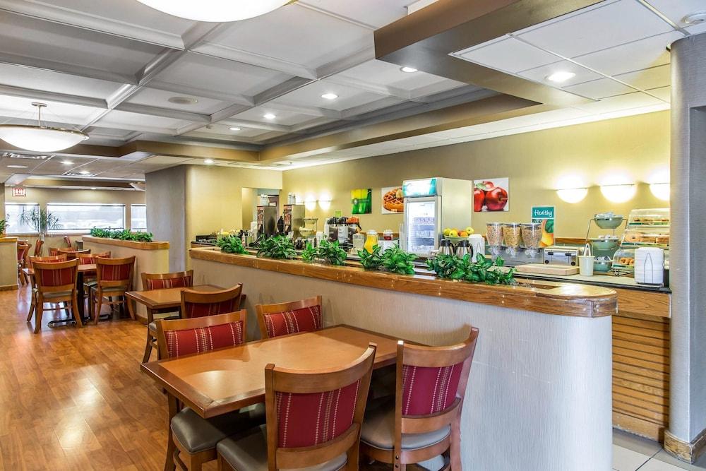 Holiday Inn Chicago Midway Airport S By Ihg Esterno foto